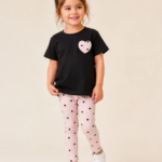 Ensemble Fillette Cœur – T-shirt Noir & Legging Rose Poudré - Vêtement fille tendance Stylish Kids Tunisie