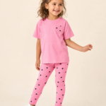 Ensemble Fillette Cœur – T-shirt & Legging Rose Bonbon - Vêtement fille tendance Stylish Kids Tunisie