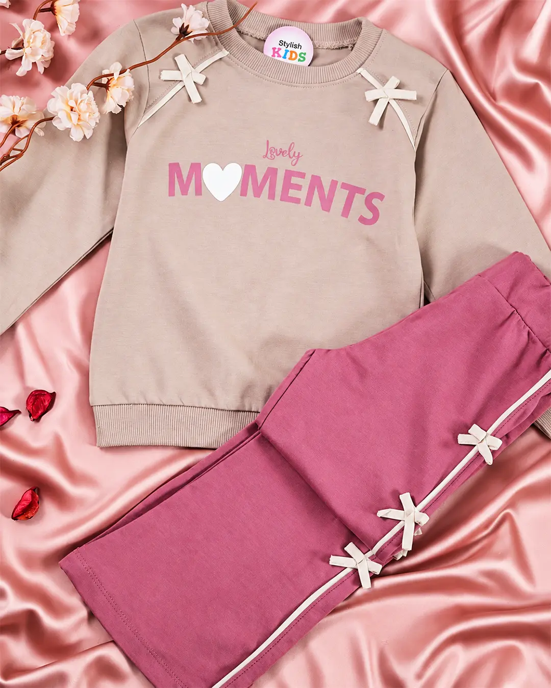Detail coupe et tissu Ensemble Fille Lovely Moments Beige et Rose - Mode enfant Tunisie