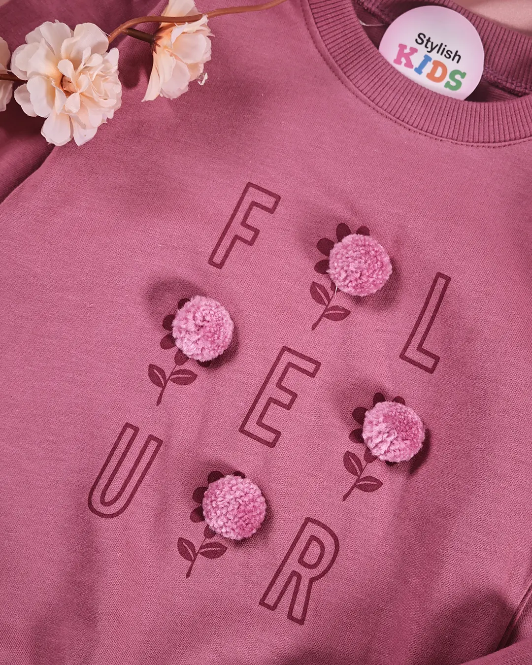 Detail fleurs en relief et finitions Ensemble Fille Rose Poudre - Stylish Kids Tunisie